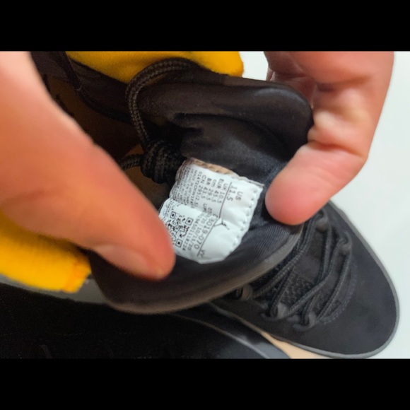 SOLD NIB Jordan 9 University Gold - Picture 6 of 13